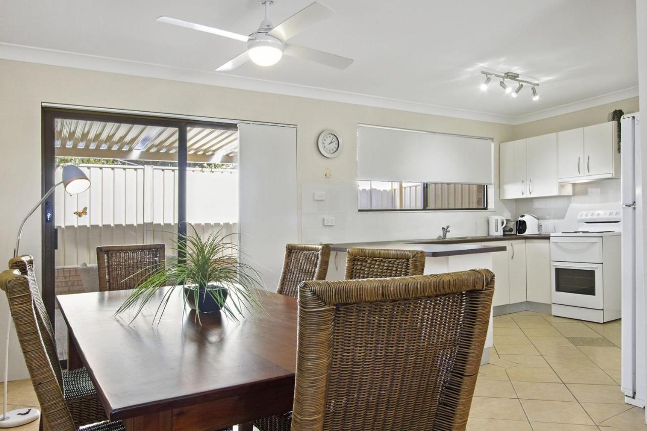 Beach Breeze Mollymook Exterior photo